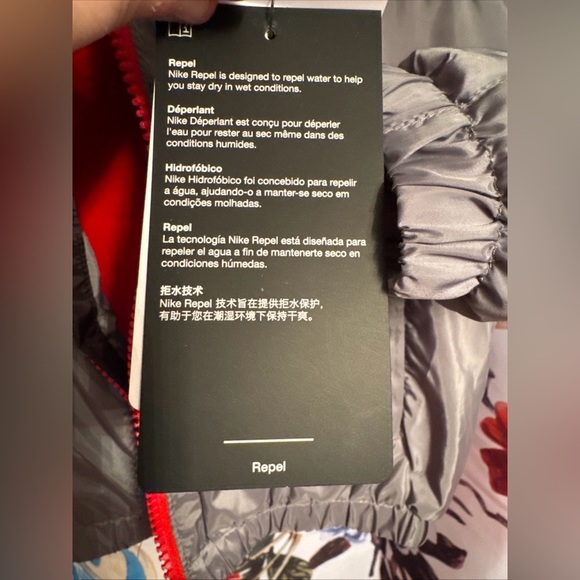 Nike Boy’s Fleece Lined Hooded Jacket NWT - Picture 7 of 10